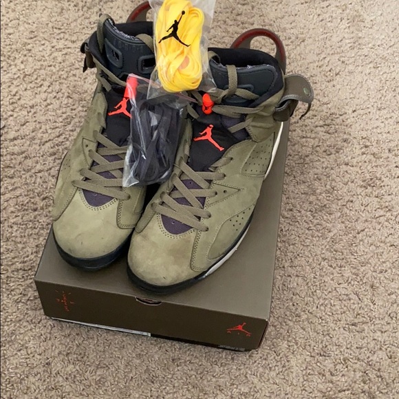 Jordan 6 - Picture 1 of 1